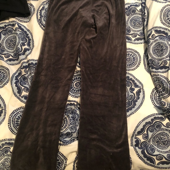 Juicy couture velour sweats - Picture 3 of 3